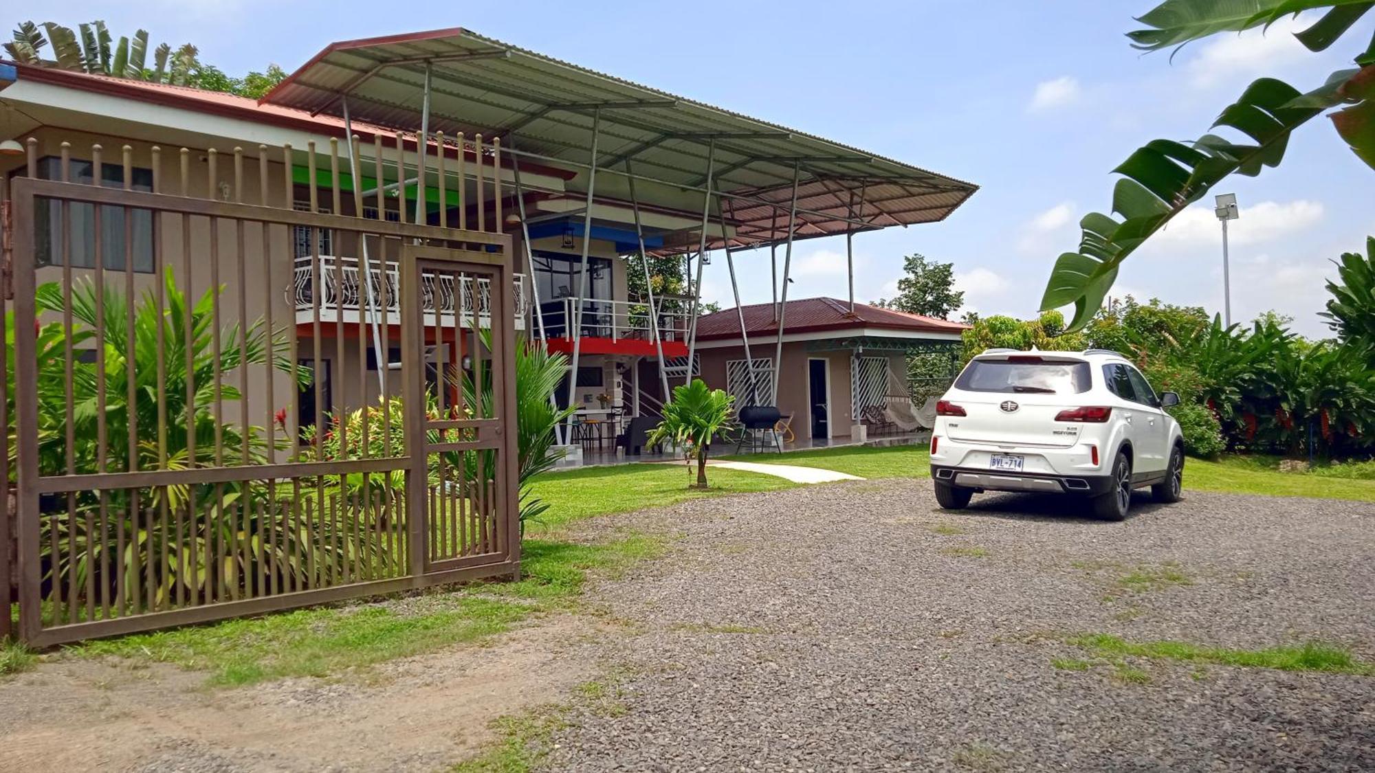 Villas Lux Arenal La Fortuna Екстериор снимка