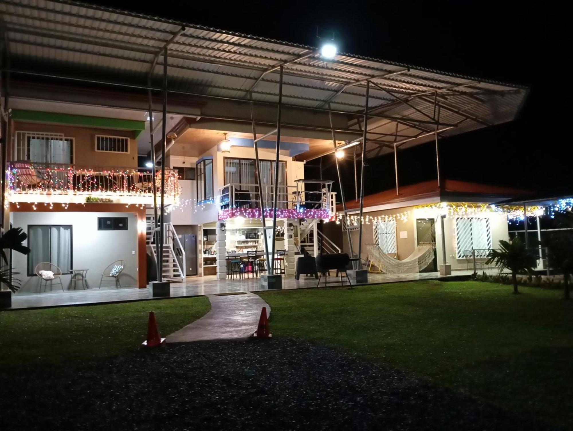 Villas Lux Arenal La Fortuna Екстериор снимка